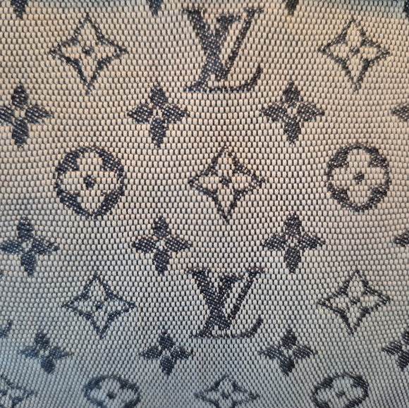 EUC Full Inclusion Denim Louis Vuitton - Picture 2 of 14